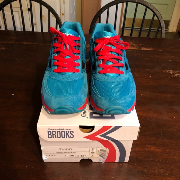 brooks city shoes